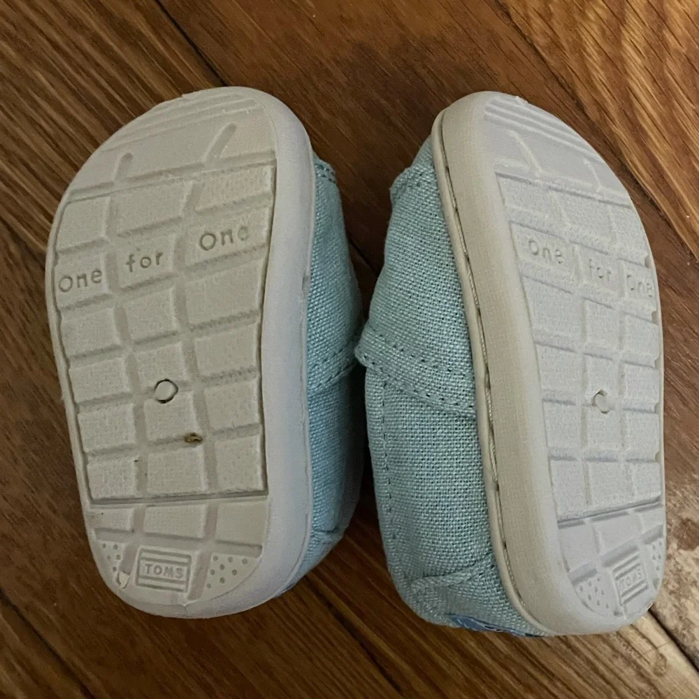 TOMS Tiny Canvas Shoes